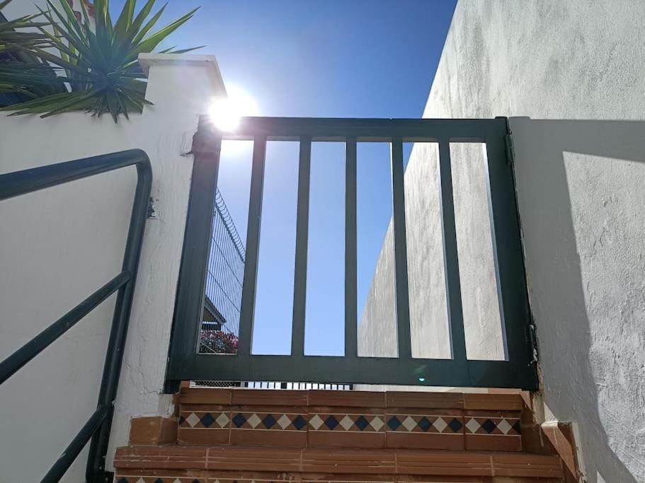 Habitacion En Un Bajo 2 Camas Individual Casa Compartida Abades  Exterior foto